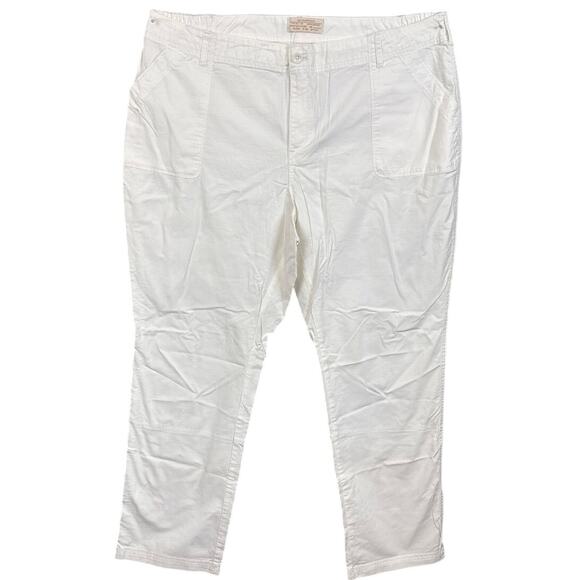 Eddie Bauer Women's Plus Size Rip Stop Pants Cropped White NWOT Gorpcore Outdoor - Picture 1 of 8